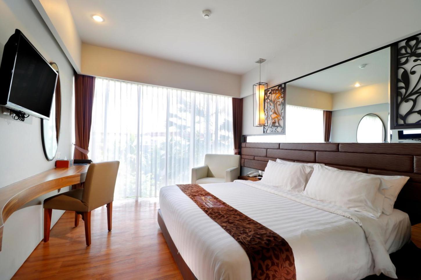 Hotel The Lerina 4*
